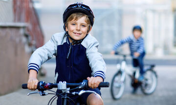 7 tips για να μάθετε στο παιδί σας ποδήλατο (pics)