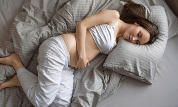 Οι καλύτερες στάσεις ύπνου στο πρώτο τρίμηνο της εγκυμοσύνης 