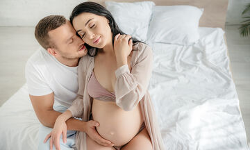 Kama Sutra εγκυμοσύνης: Οι 4 καλύτερες στάσεις του σεξ