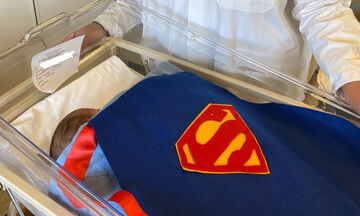 Αυτοί είναι οι ήρωες της ζωής:Πρόωρα μωράκια φορούν μπέρτες των superheroes