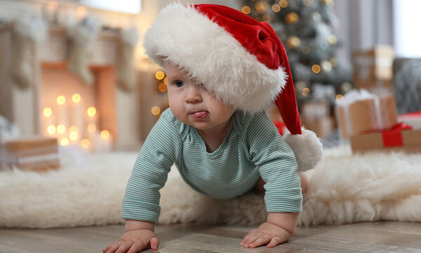 Πώς θα κάνετε τα πρώτα Χριστούγεννα του μωρού ξεχωριστά εν καιρώ πανδημίας