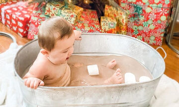 Μωράκια φωτογραφίζονται σε μια κούπα με γάλα & τρελαίνουν το Instagram