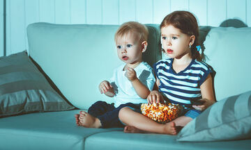 Πώς η τηλεόραση επηρεάζει τις διατροφικές συνήθειες του παιδιού;