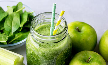 Tips για μαμάδες: Detox smoothie με πράσινο μήλο - Φτιάξτε το κι εσείς