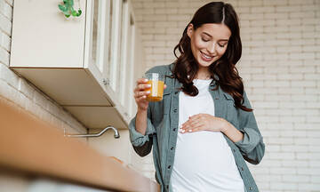 Πρέπει να πίνετε χυμούς στην εγκυμοσύνη; 