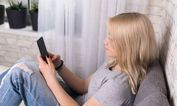 Social media και cyberbullying στην εφηβεία: Τι πρέπει να κάνουν οι γονείς 