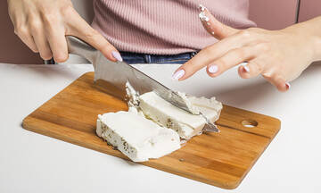 Tips για μαμάδες: Ποια τυριά μπορείτε να τρώτε αν κάνετε δίαιτα   
