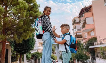 Πρώτη μέρα στο σχολείο: Οι αναρτήσεις των διάσημων Ελλήνων γονιών (εικόνες)