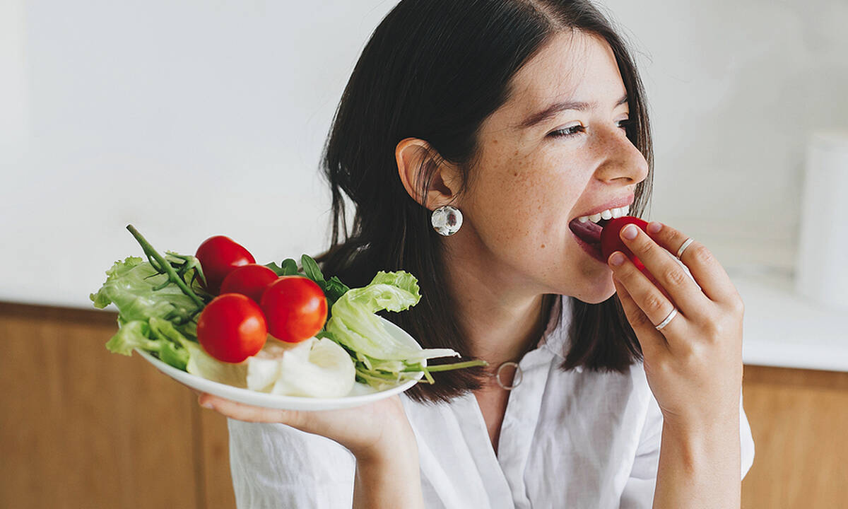 10 τροφές που θα σε βοηθήσουν να χάσεις πιο εύκολα βάρος, σύμφωνα με τους διατροφολόγους | BOVARY