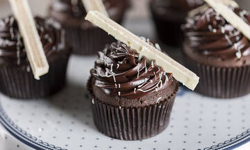 Cupcakes τριπλής σοκολάτας - Τα παιδιά θα ενθουσιαστούν