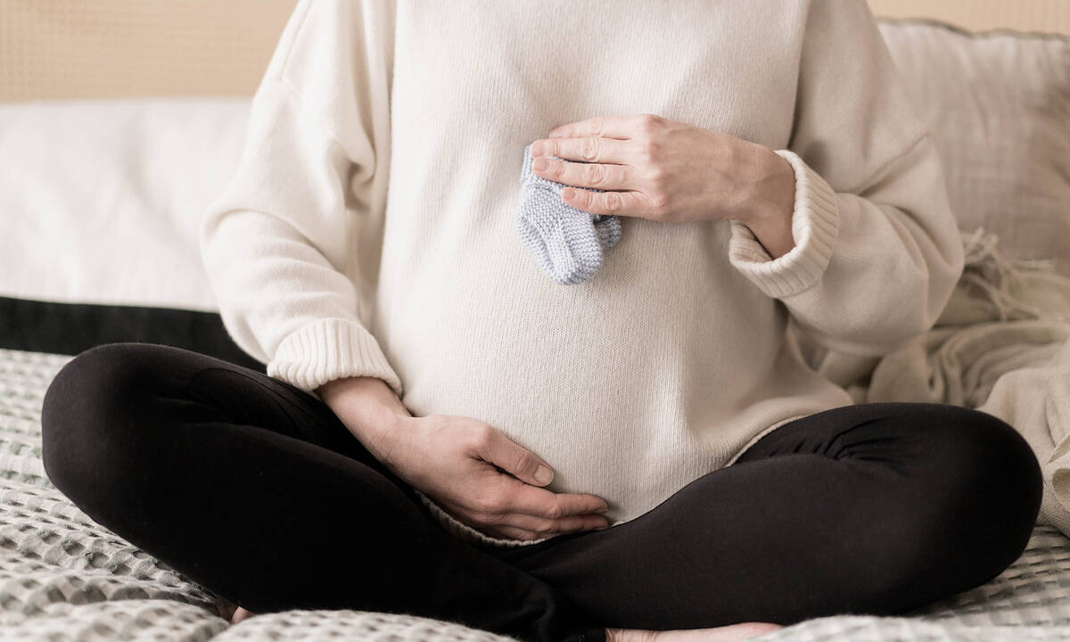 Λιστερίωση στην εγκυμοσύνη: Αίτια, συμπτώματα, επιπτώσεις και αντιμετώπιση