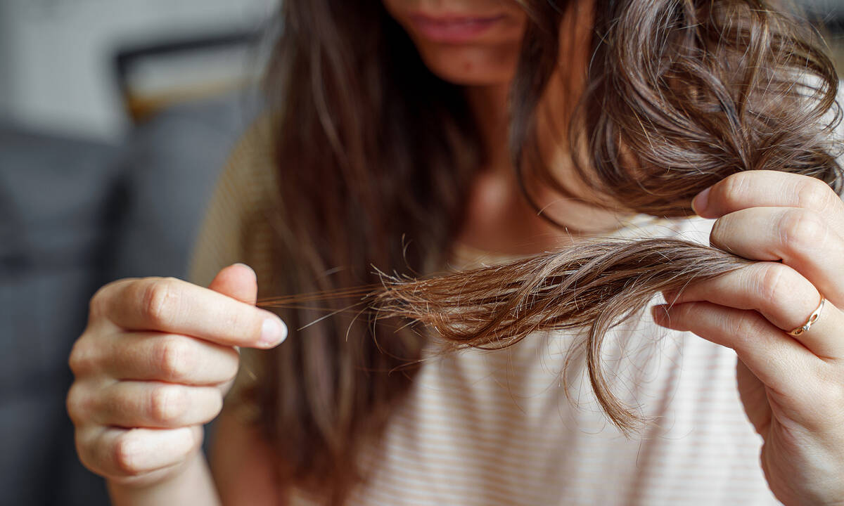 Tips για μαμάδες: Επτά λάθη που κάνεις στη φροντίδα των μαλλιών σου