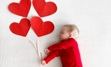 Μωράκια στο mood της Hμέρας των Ερωτευμένων - Οι πιο γλυκιές φωτογραφίες
