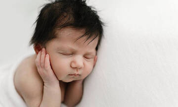 Τέσσερις συμβουλές για τον ύπνο του νεογέννητου (εικόνες)