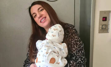 Μελίνα Μακρή: Οι νέες φωτογραφίες με τον μικροσκοπικό της γιο